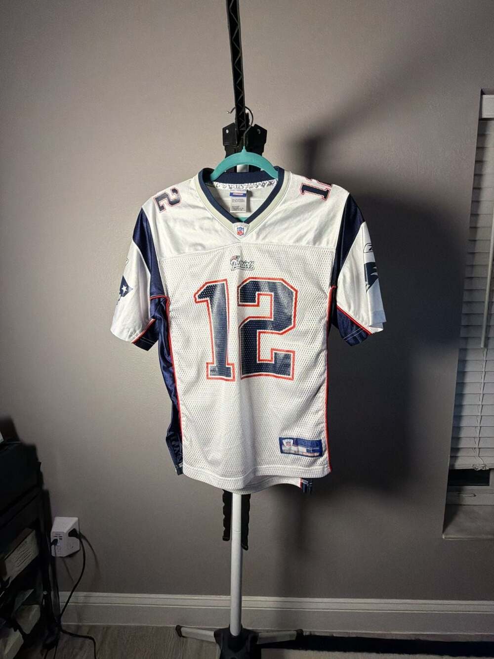 Reebok Tom Brady #12 New England Patriots White Away NFL Jersey Youth Size Large